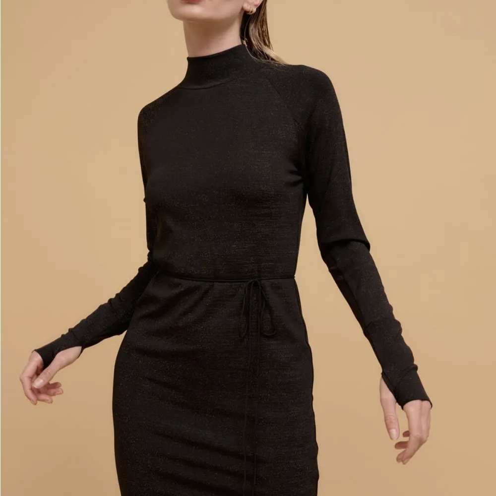 Promesa Chic Black Long Sleeve Dress